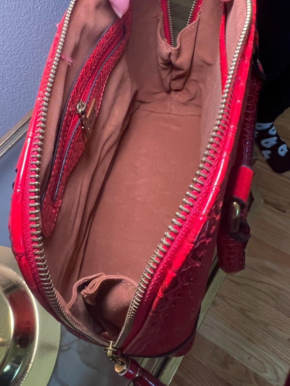 NEW GORGEOUS RED CROC EMBOSSED HANDBAG - Picture 5 of 7